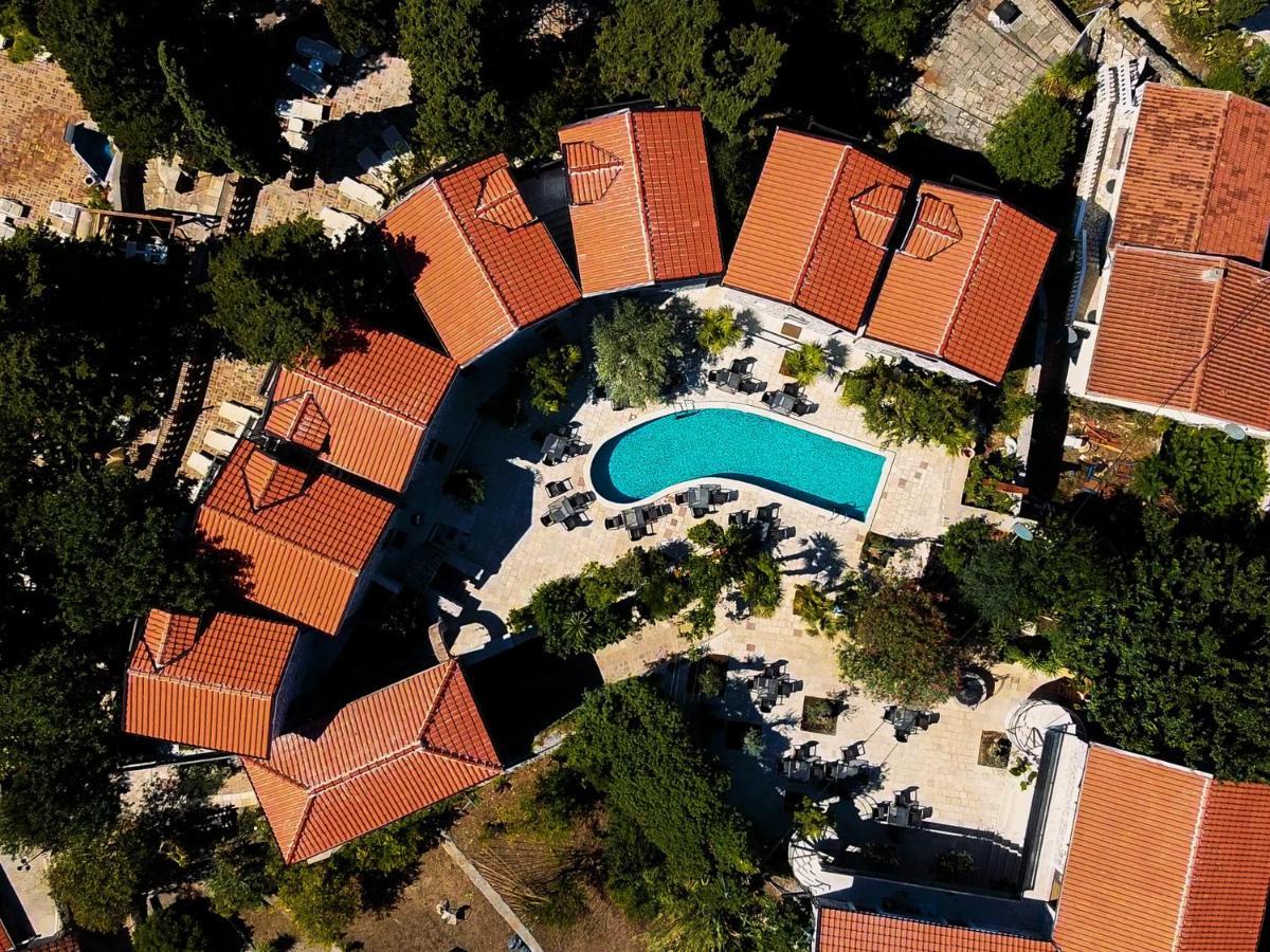 Forte Rose Resort Τίβατ Εξωτερικό φωτογραφία